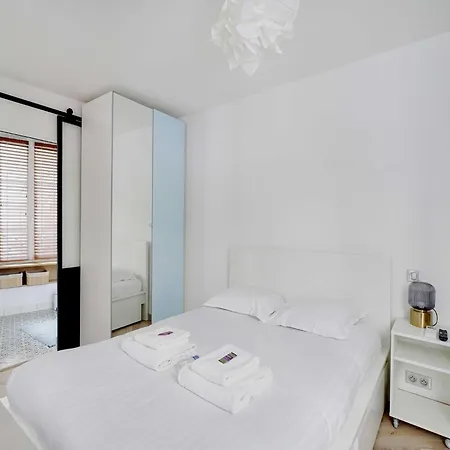 Casa vacanze Air-conditioned Aprt 1bdr 3p - Republique *